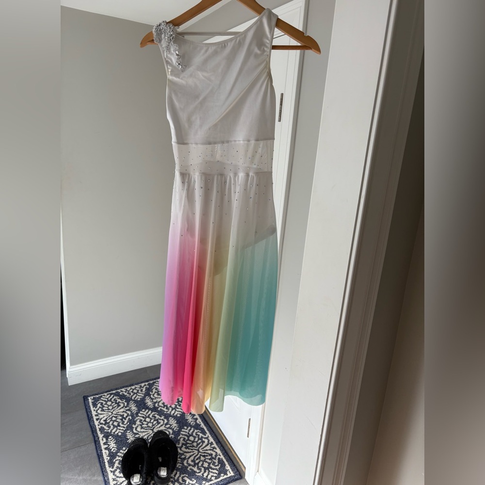 “Happy Place” Weissman dance costume